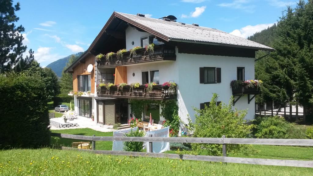 Appartementhaus Theresia Bad Mitterndorf Exterior foto